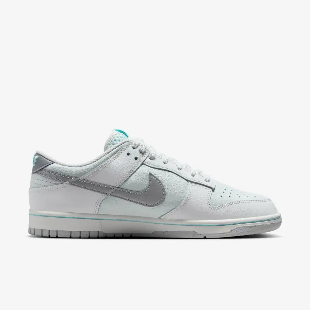 Nike Dunk Low SE Winter Storm Sneakers