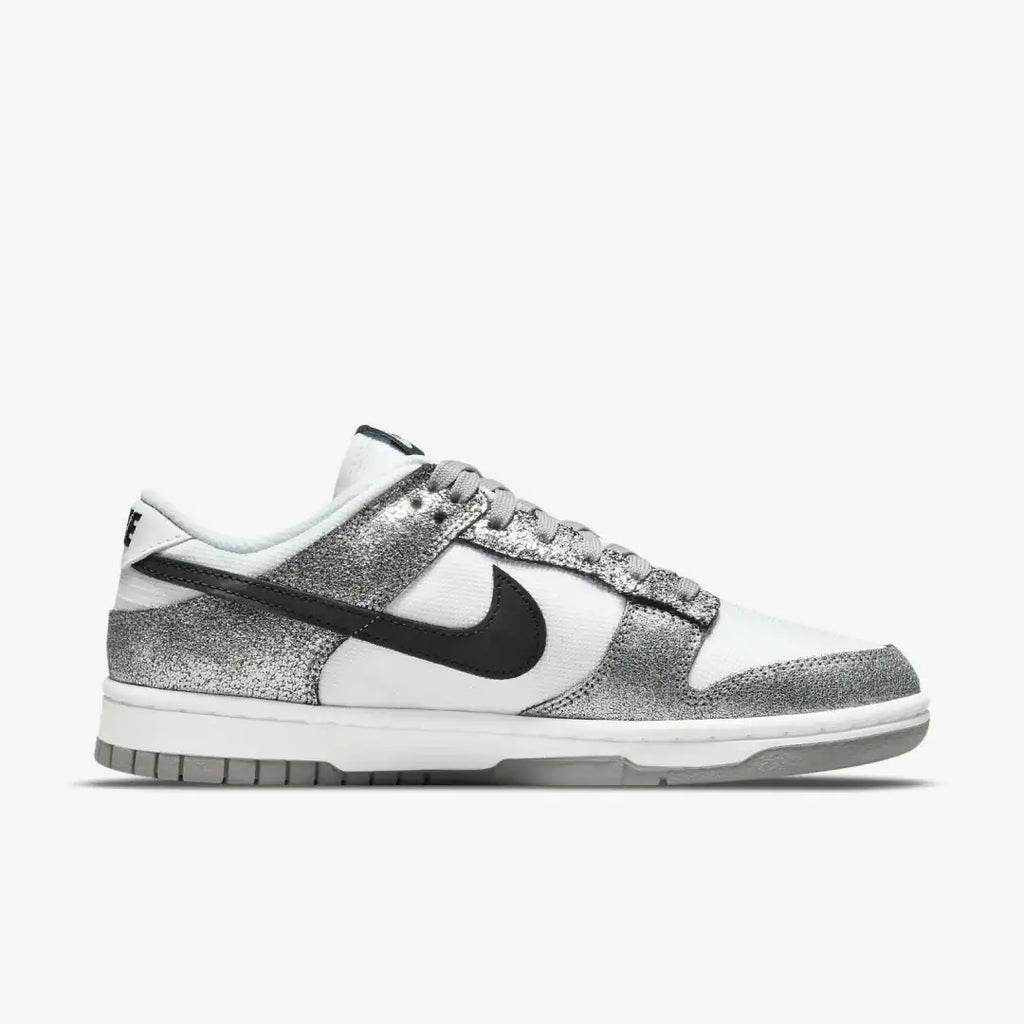 Nike Dunk Low Golden Gals