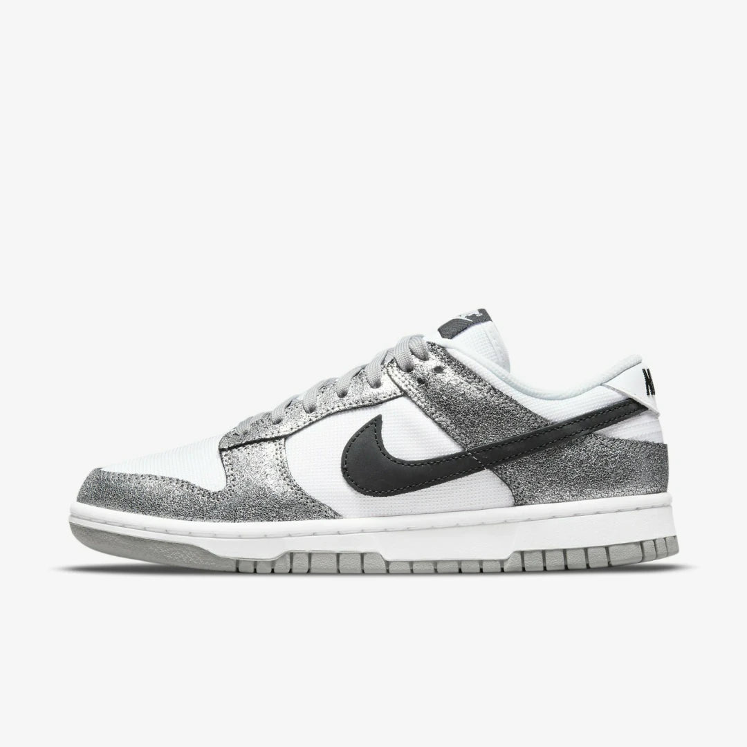 Nike Dunk Low Golden Gals