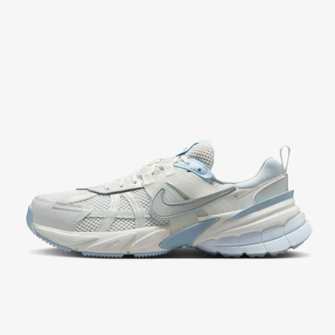 Nike V2K Run Platinum Tint Summit White Light Smoke Grey