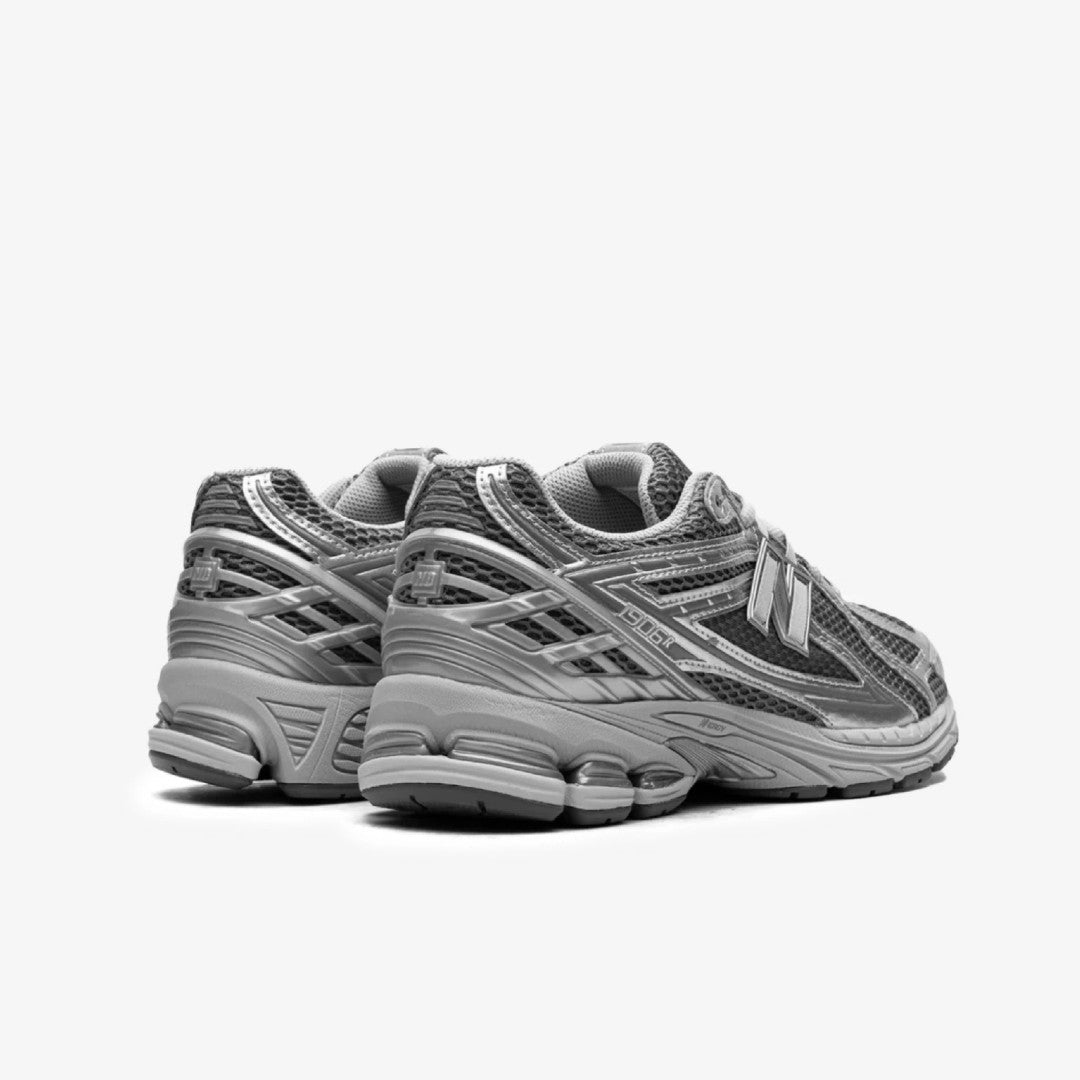 New Balance 1906 Metallic Silver