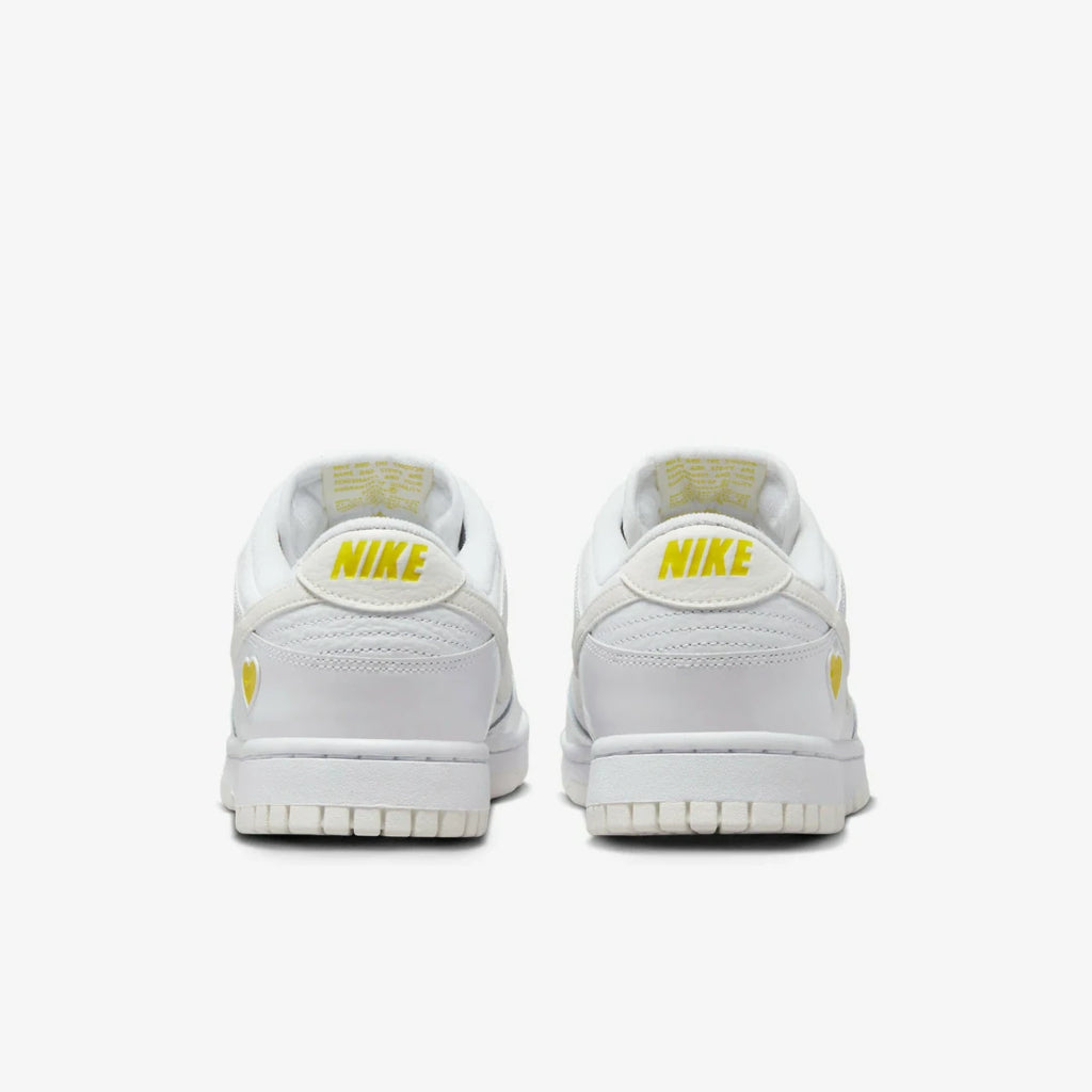 Nike Dunk Low Yellow Heart