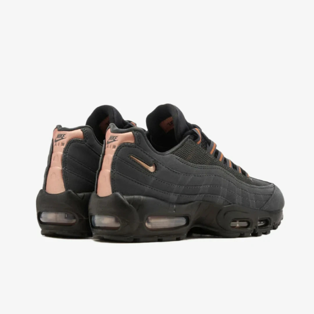 NIKE Syna x Nike Air Max 95