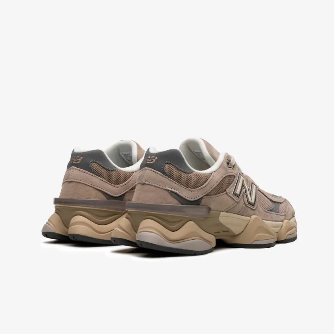 New Balance 9060 Driftwood Castlerock